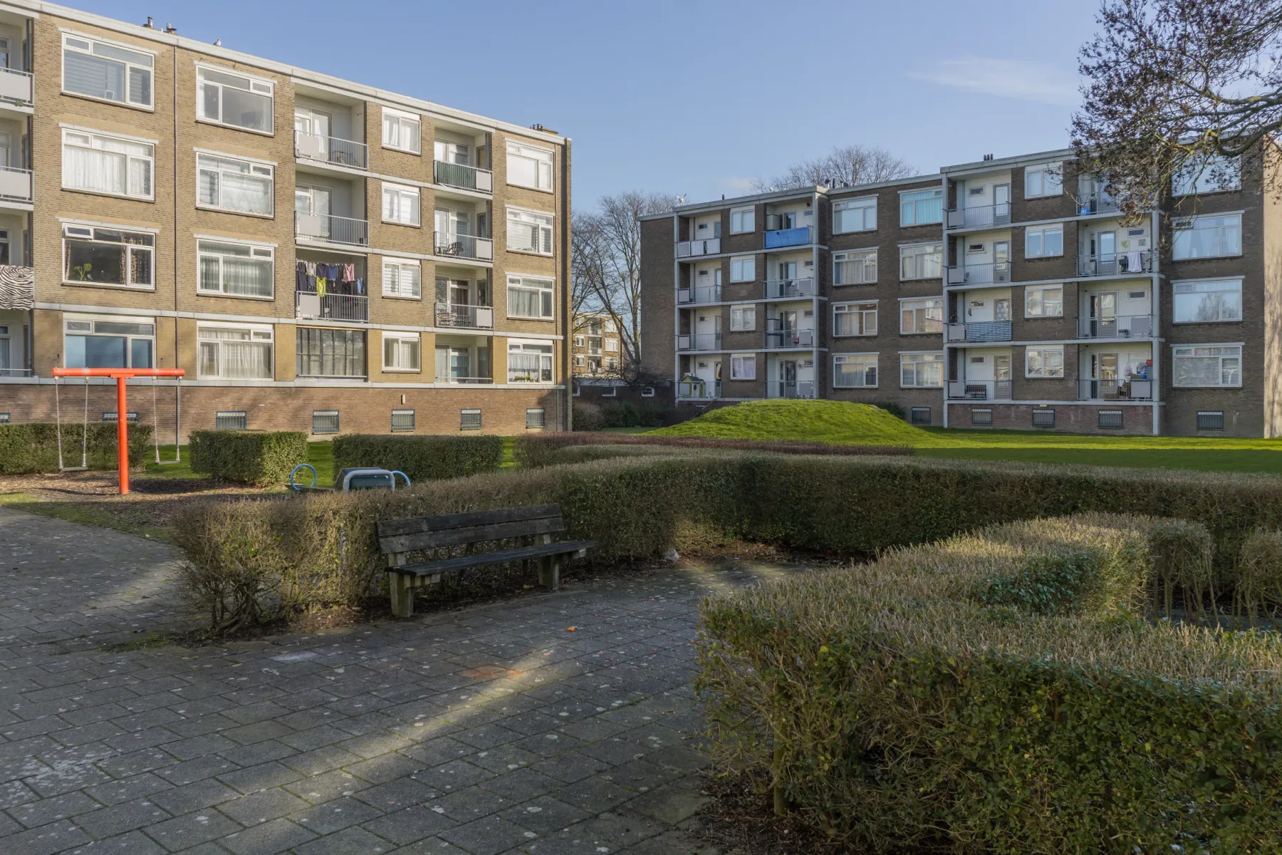 Collage van foto's die de huidige sfeer en bebouwing in Den Haag Zuidwest tonen